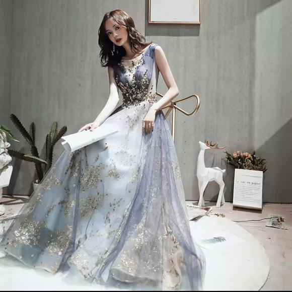 Blue, V Neck, Case Up, Ball Gown - Picture 13 of 16